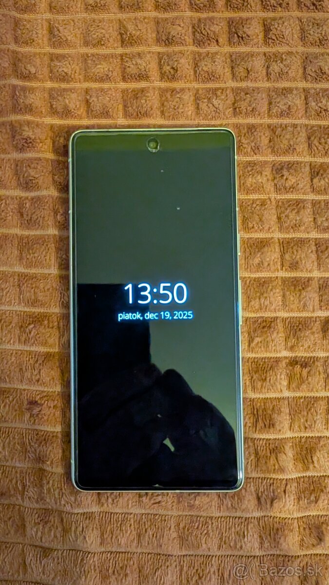 Google pixel 7 5G/128GB Lemongrass - 2