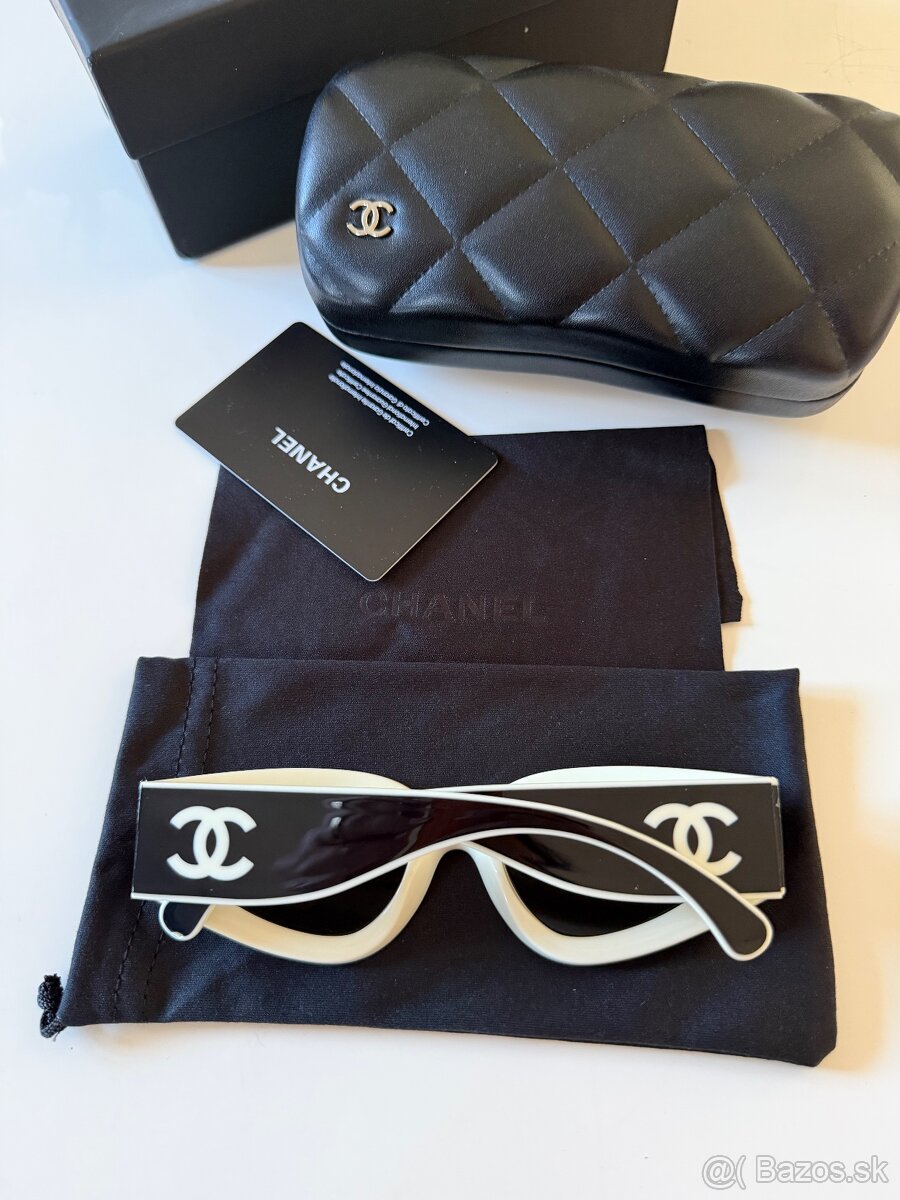 Chanel - 2