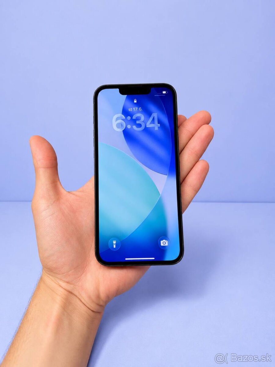 iPhone 13 Pro v krásnej zelenej farbe - 2