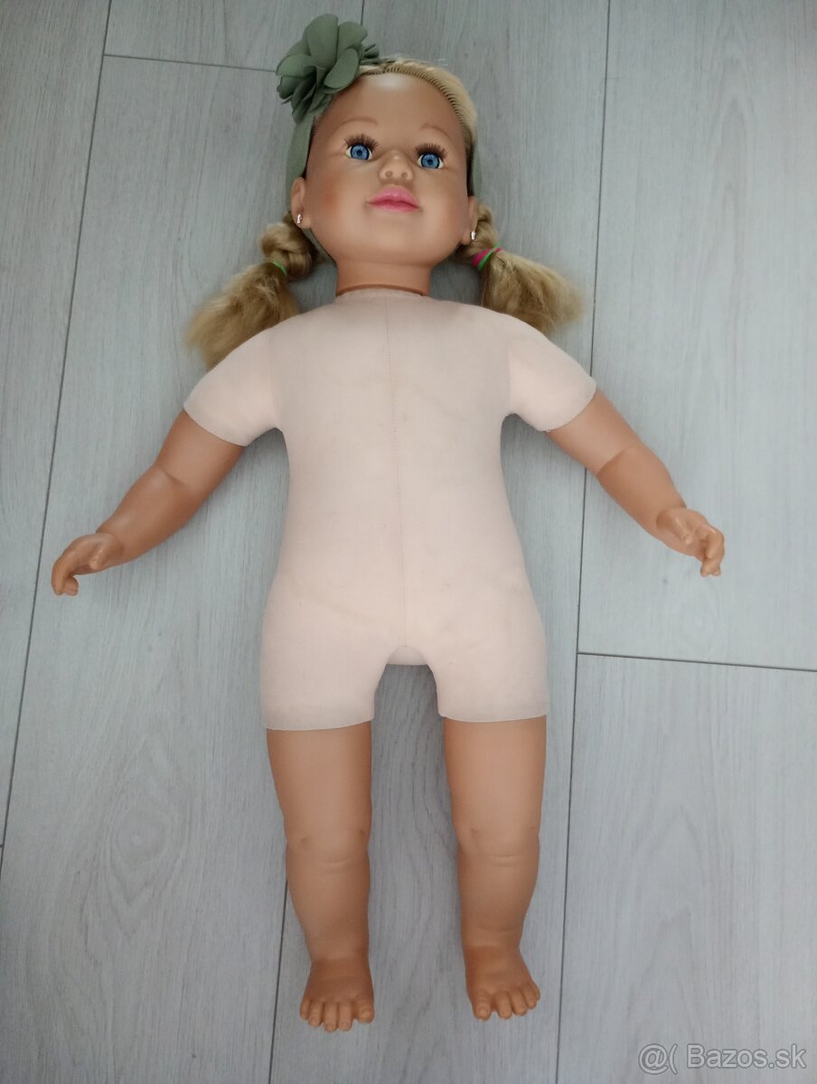 Bábika Sally - 2