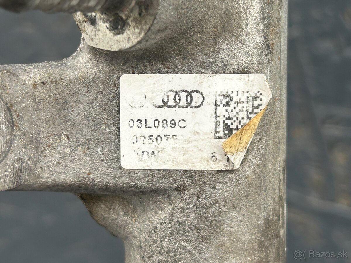 Palivová rampa 03L130089C - 2