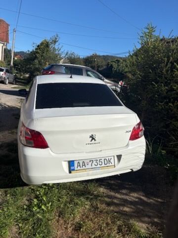 Peugeot 301 1.2 benzin r.v.2014 - 2