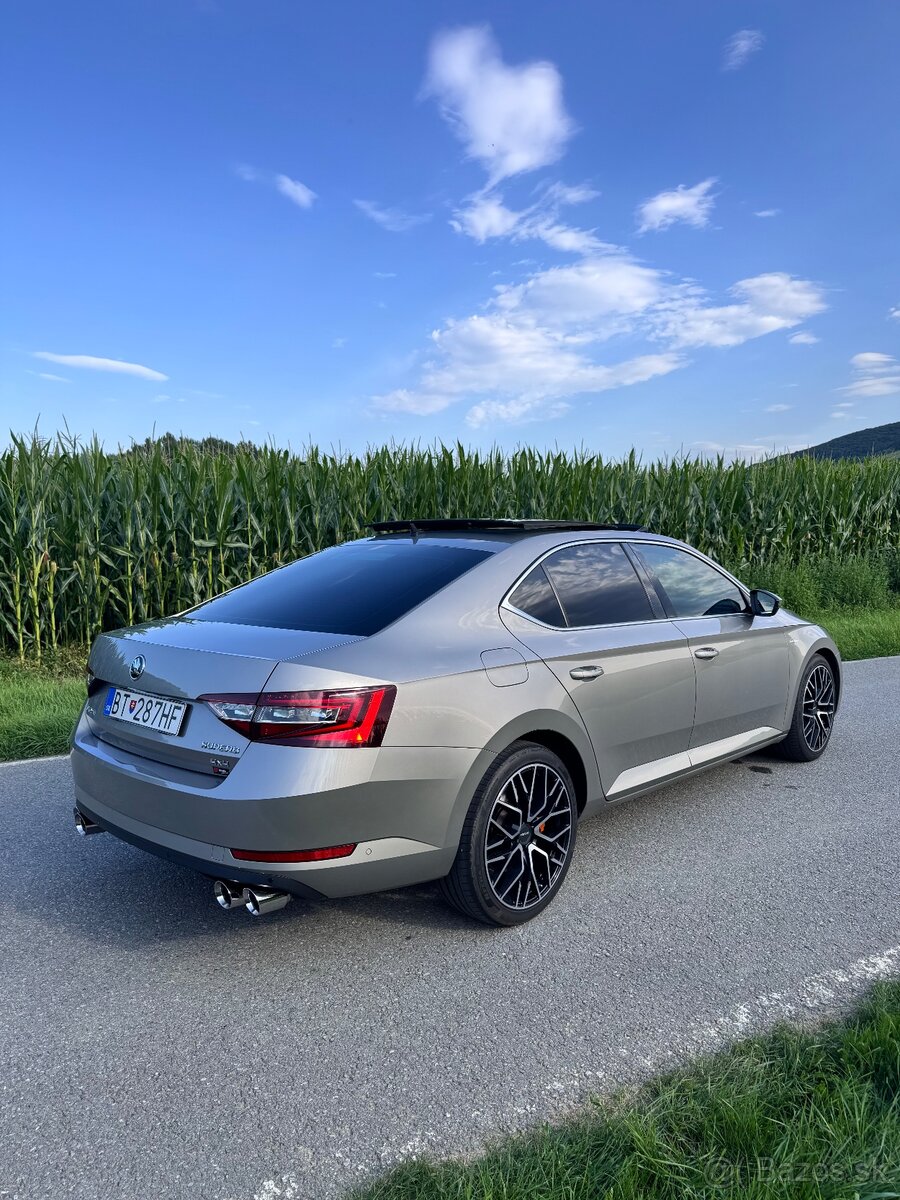 Škoda superb 2.0 Tsi - 2