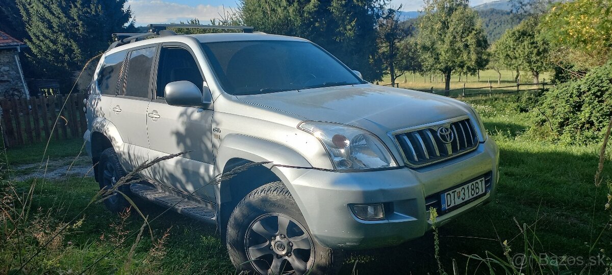 Toyota land cruiser 120 - 2