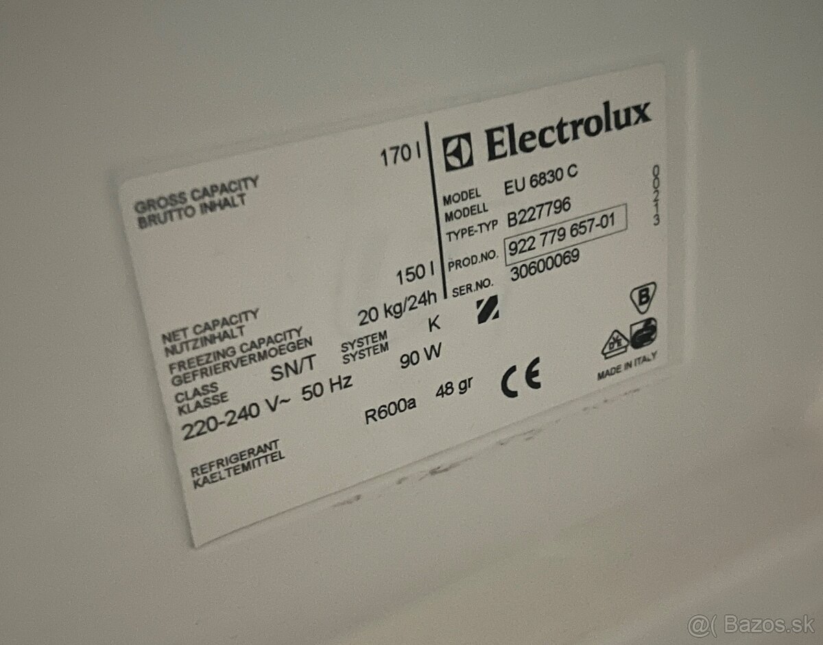 Predam plne funkčnu staršiu mrazničku Elektrolux - 2