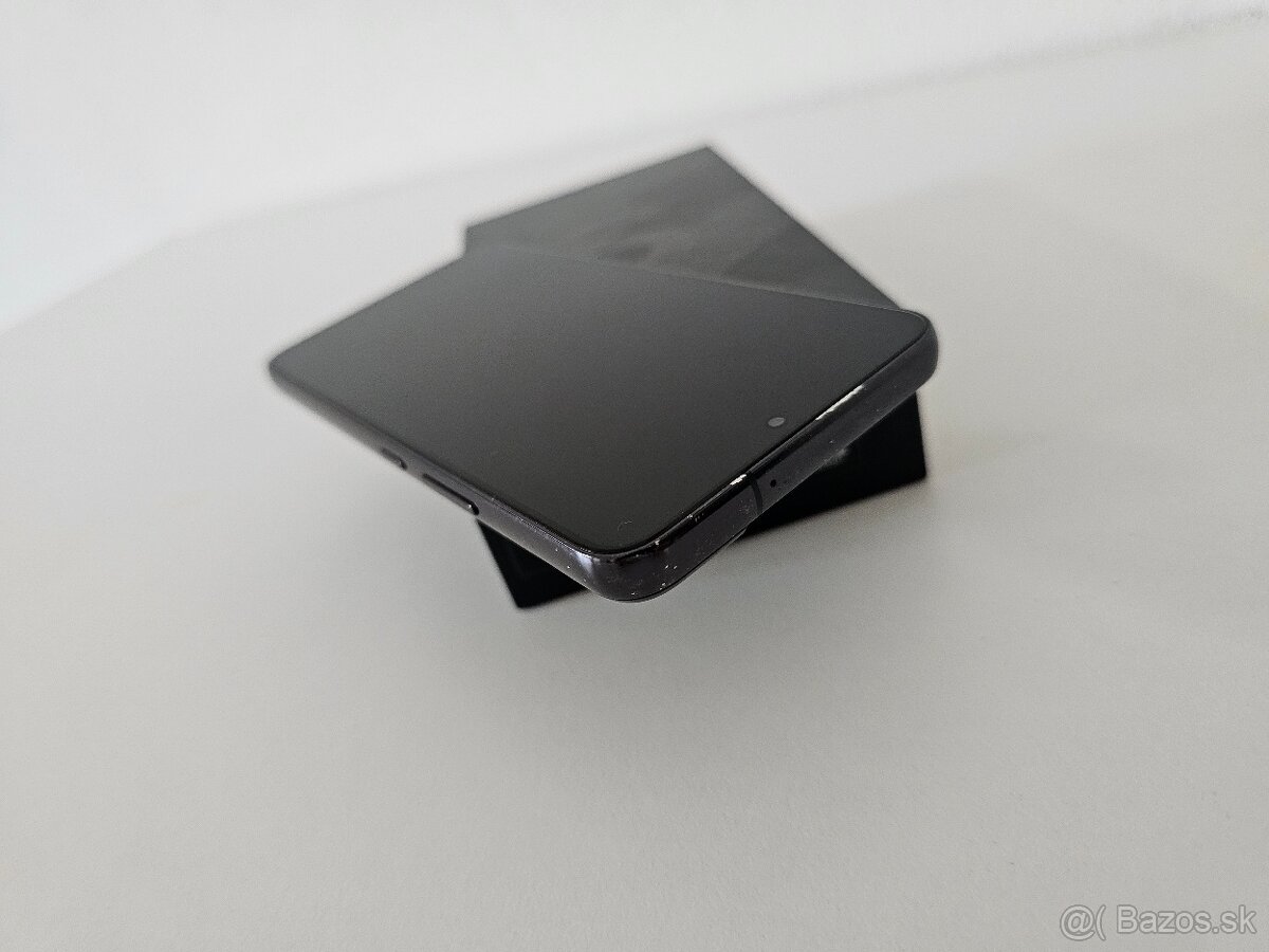 Samsung Galaxy S22 256GB - 2