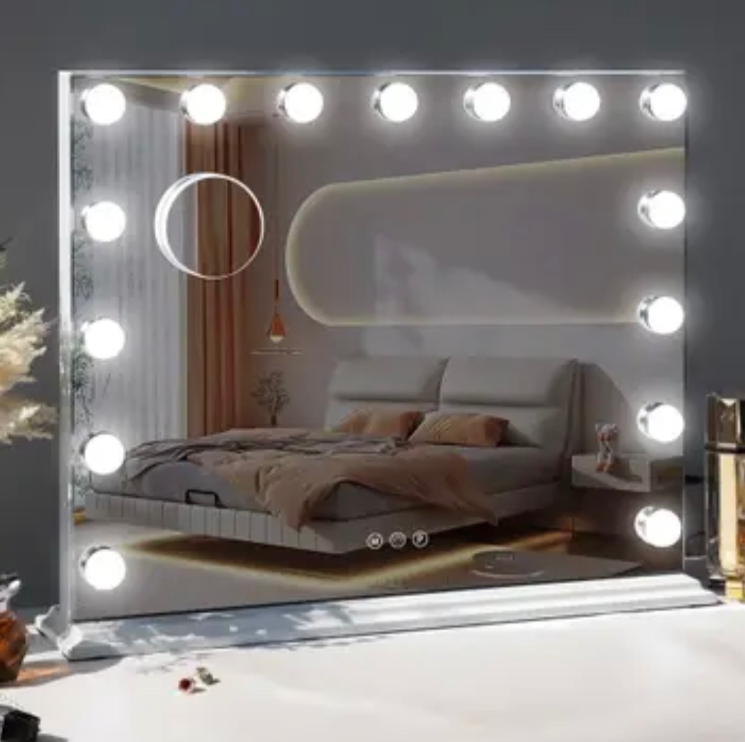 Hollywoodske kozmeticke zrkadlo - 2