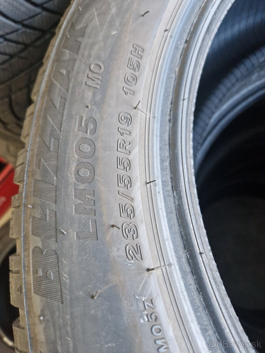 235/55R19 zimne - 2