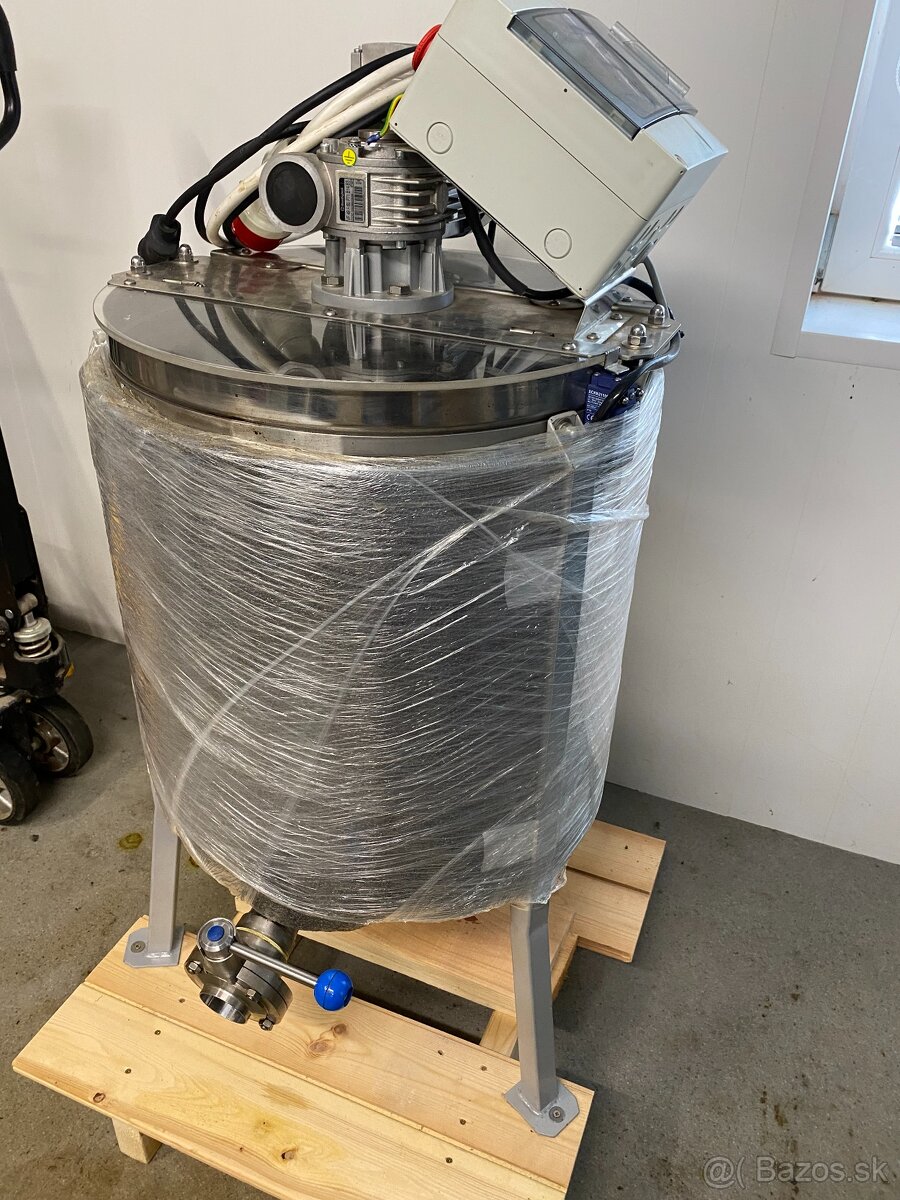 Predám pastovač - miešadlo na med - 2