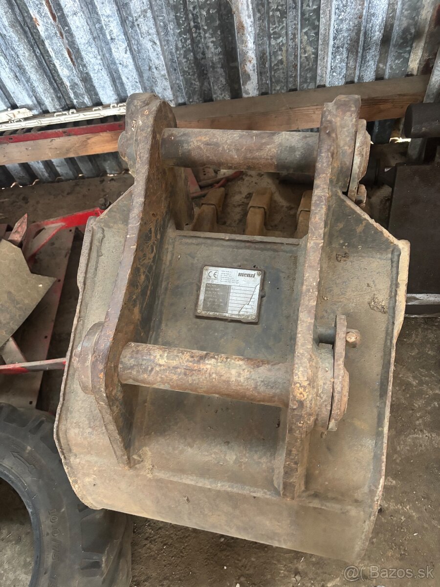 Zubatá lyzica 60 menzi muck - 2