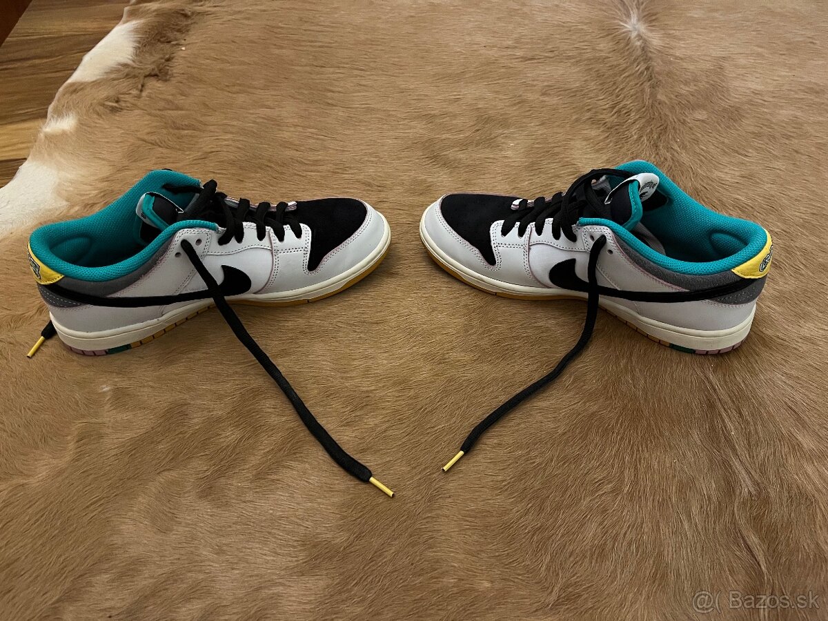 Nike SB Dunk Low Pro x CSEF - 2