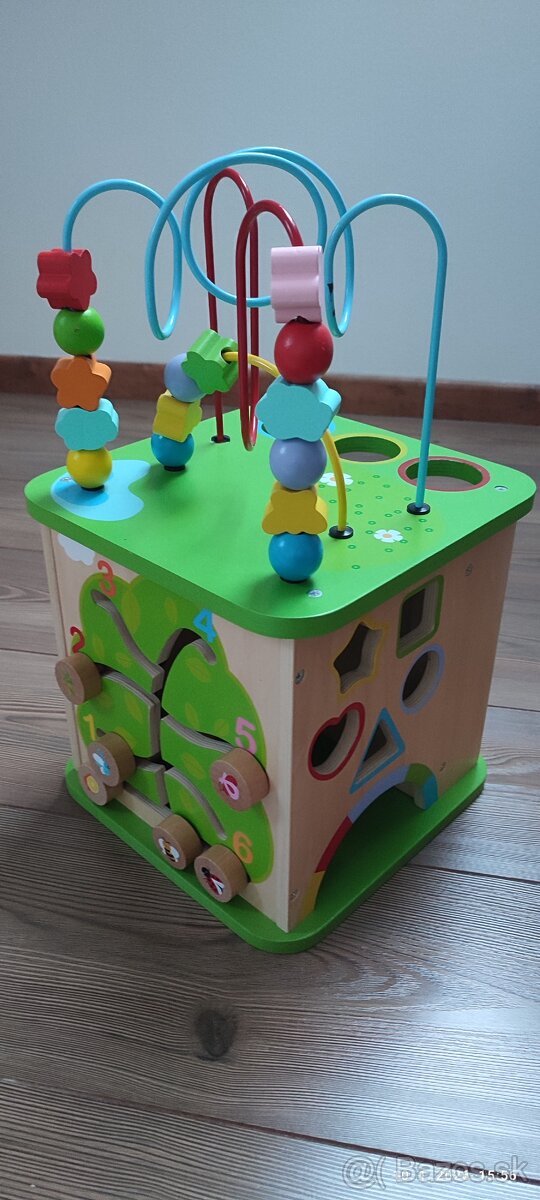 Montessori kocka - 2