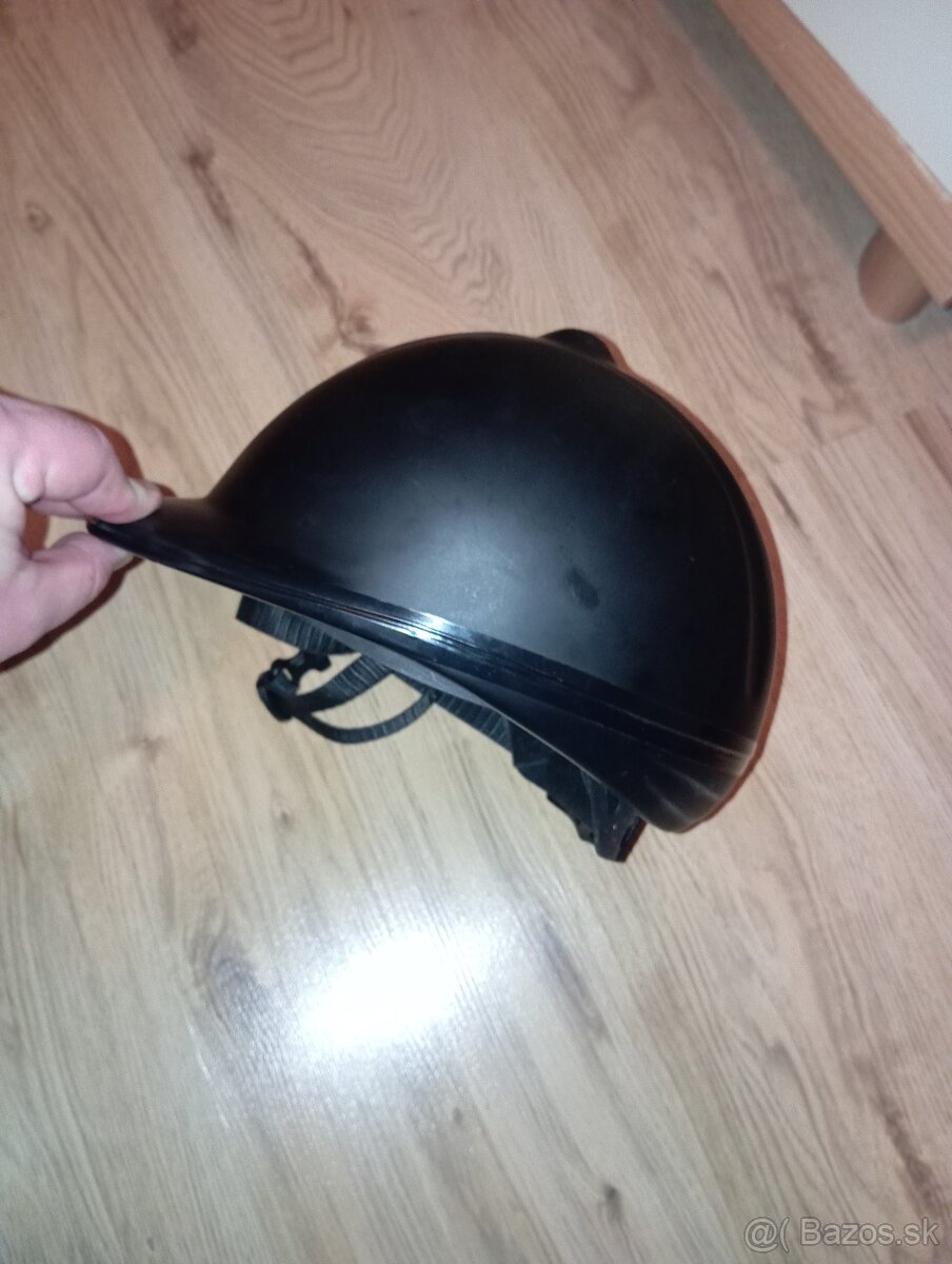 Jazdecká prilba HKM - 2