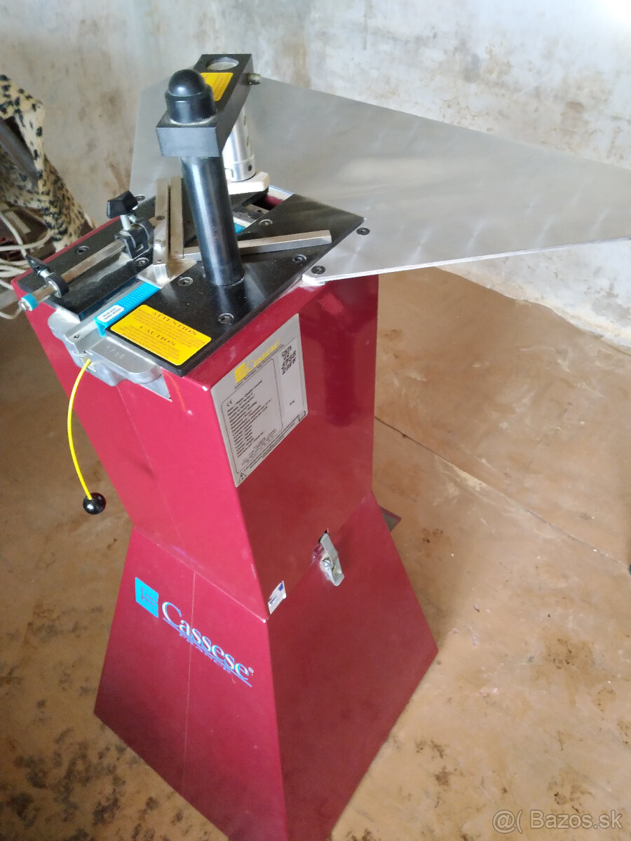 Predám sponkovačku Cassese Cs 79 profi - 2