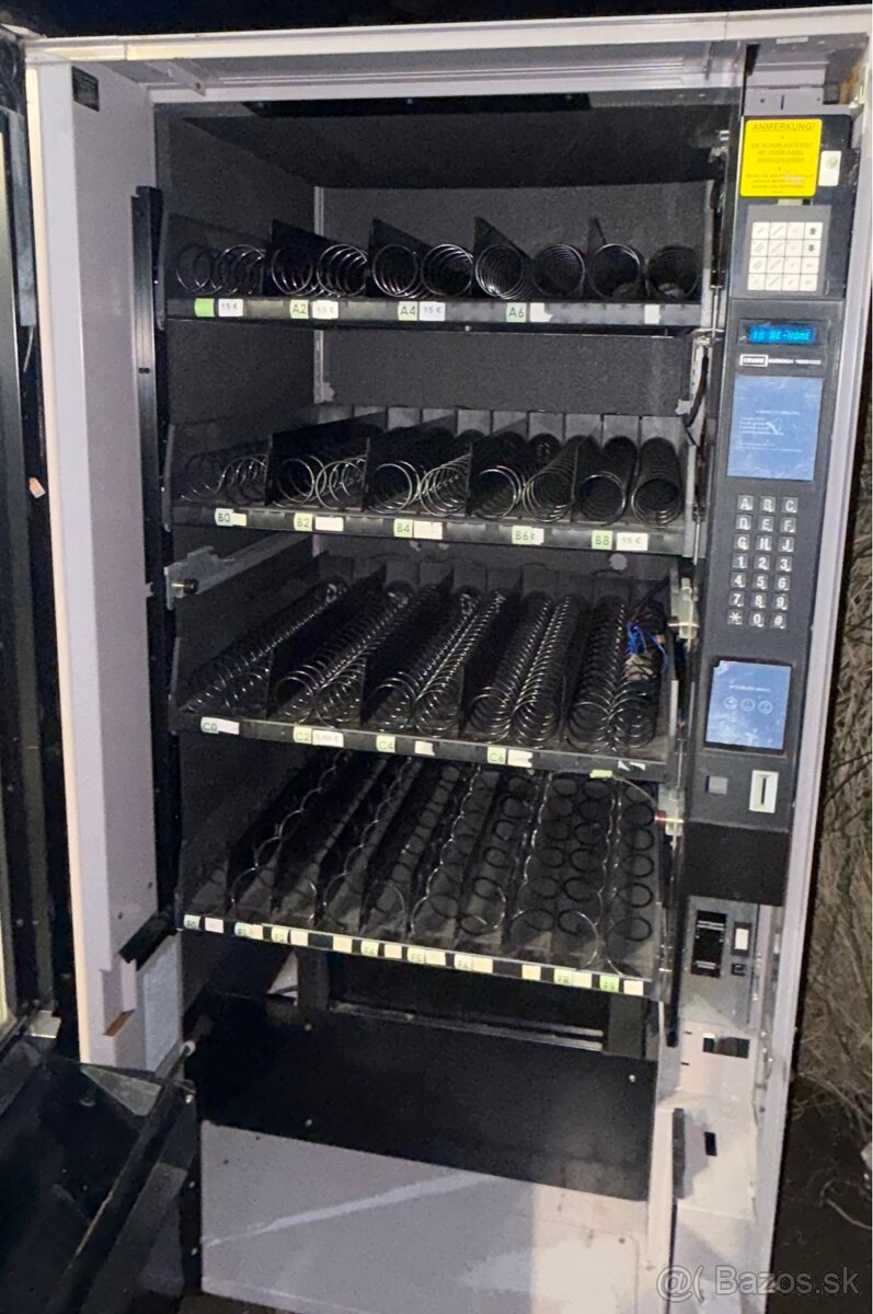 Predajný automat crane - 2