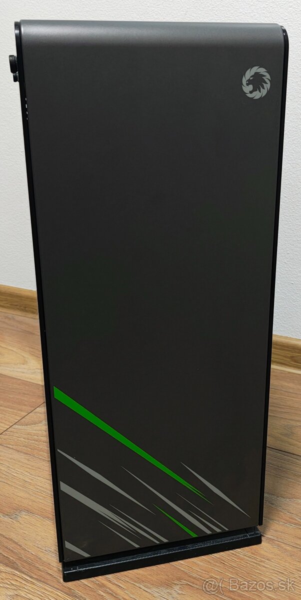 PC Skrinka GameMax Vega Pro Grey - 2