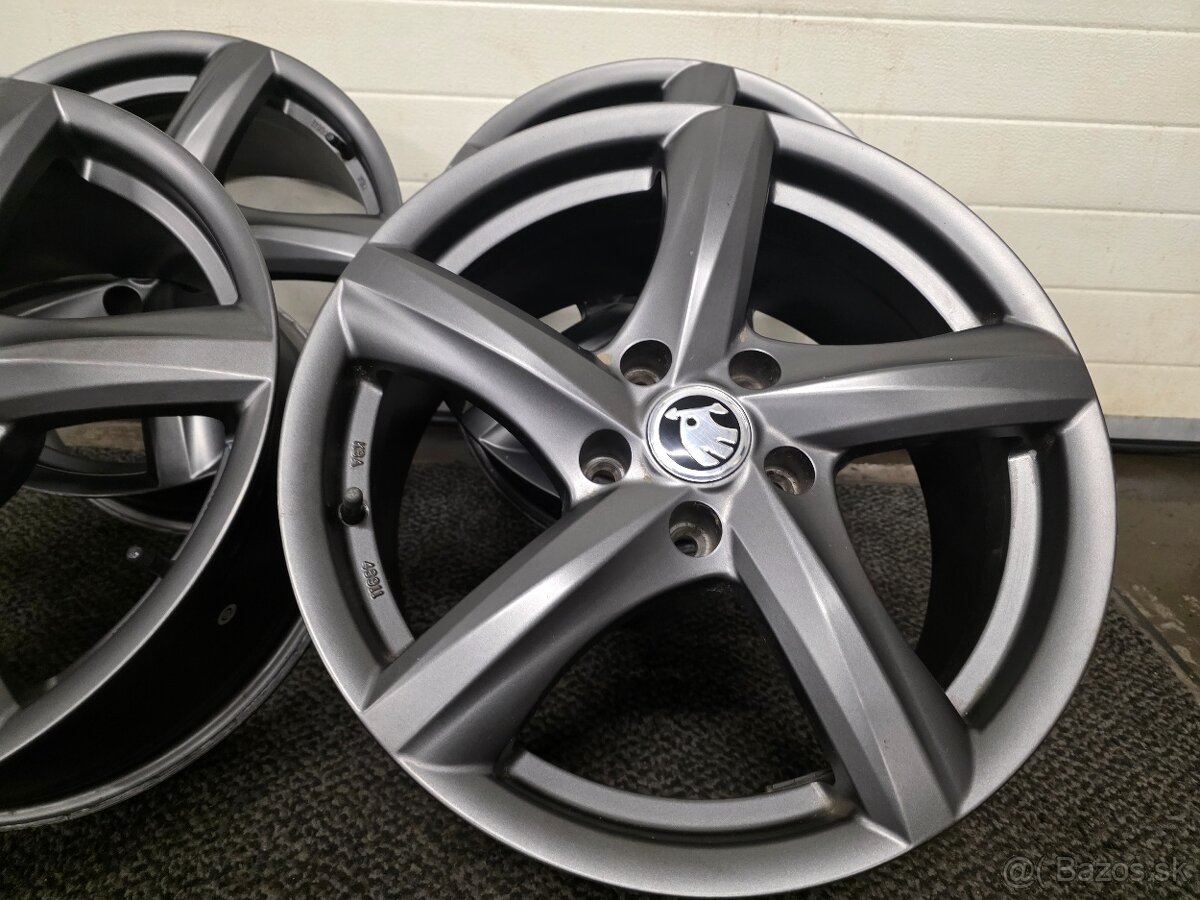 5X112 R17 GREY-ITALY ALU 7,5J ET40 - 2