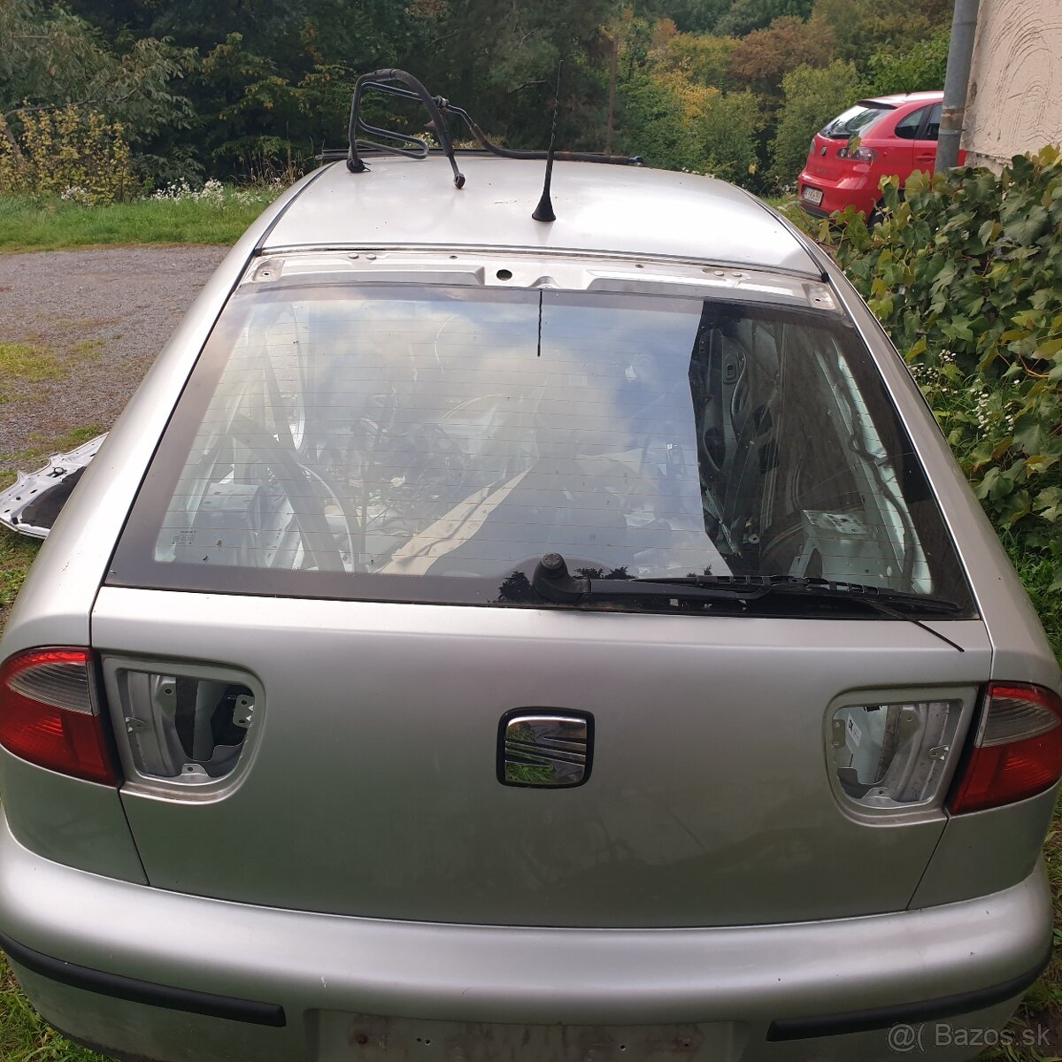 predám piate kufrové dvere seat leon - 2