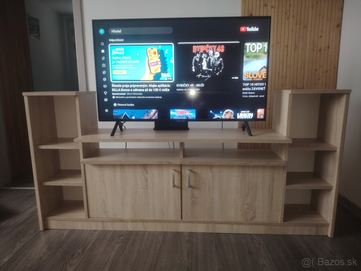 Stolík pod TV - 2