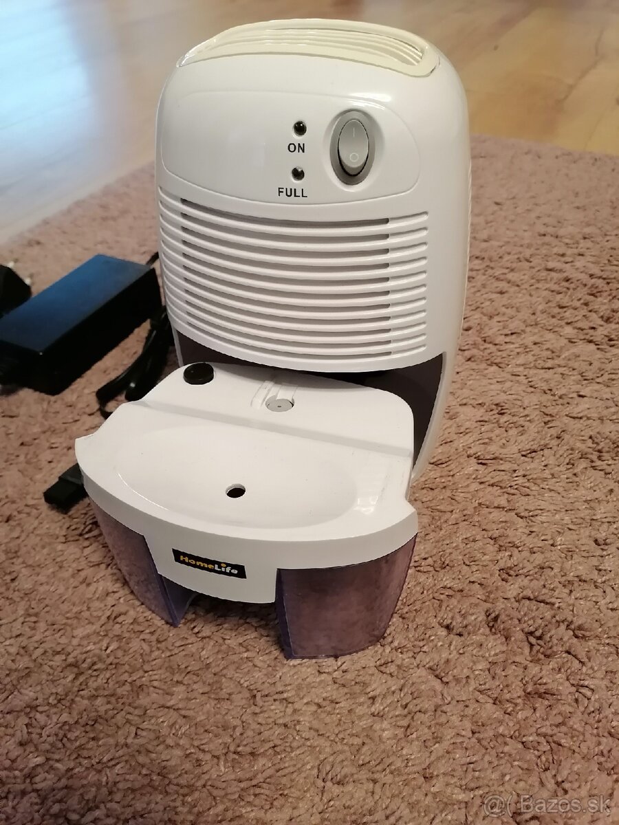 Elektricky odvlhcovac HomeLife - 2