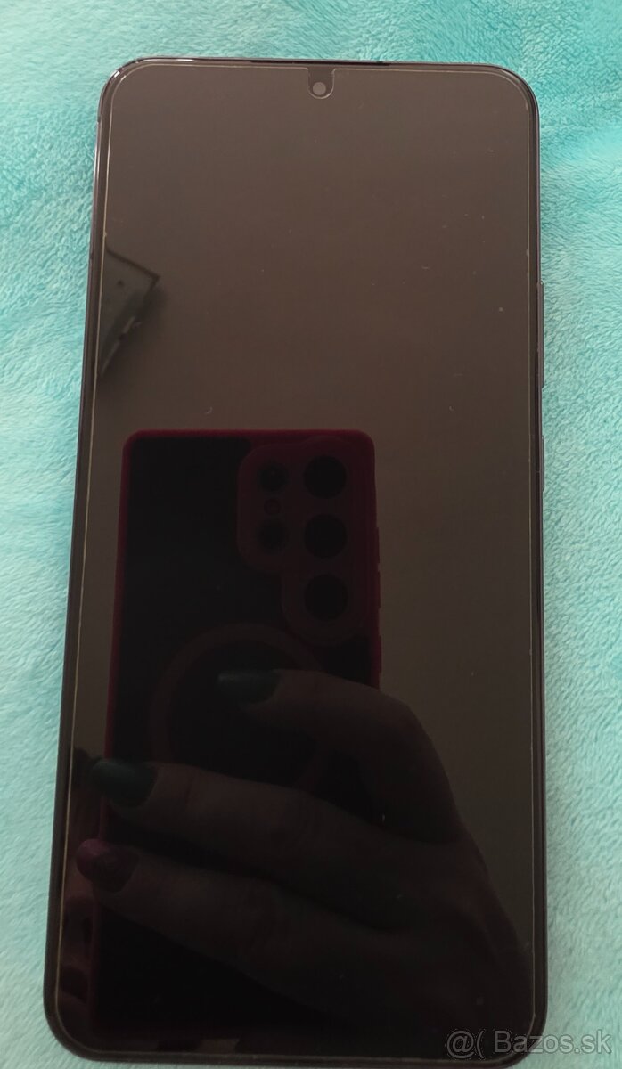 Predám Samsung galaxy S22+ - 2