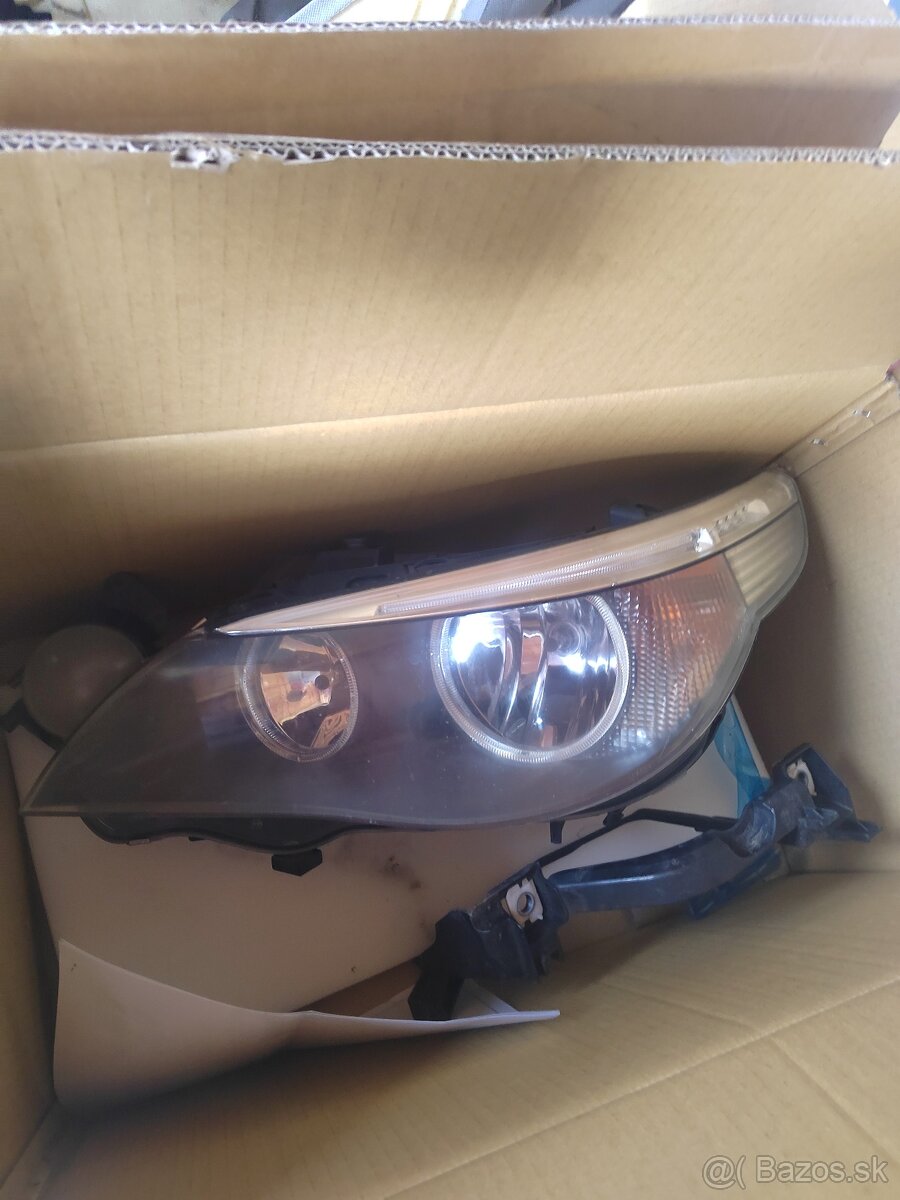 Predám predné svetlá na E60 - 2
