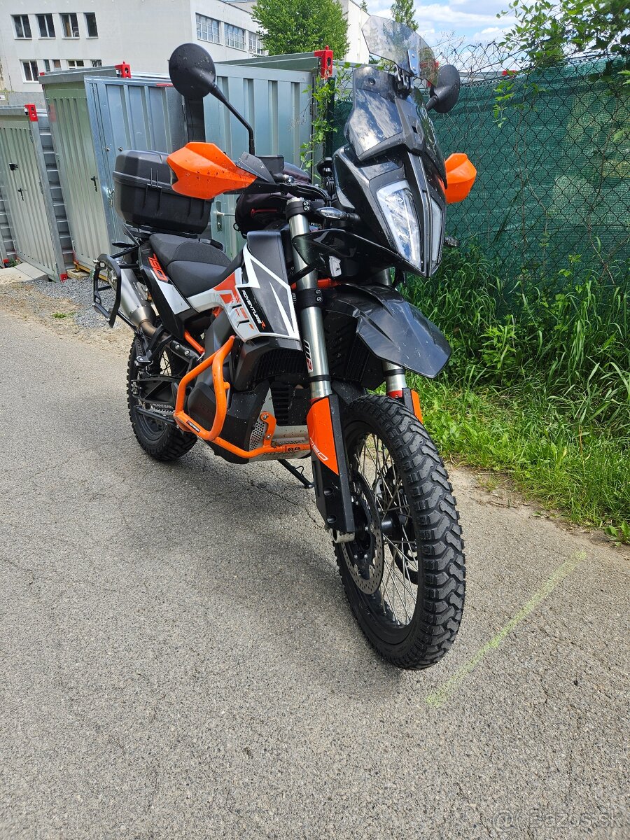 Ktm 790 adventure r. - 2