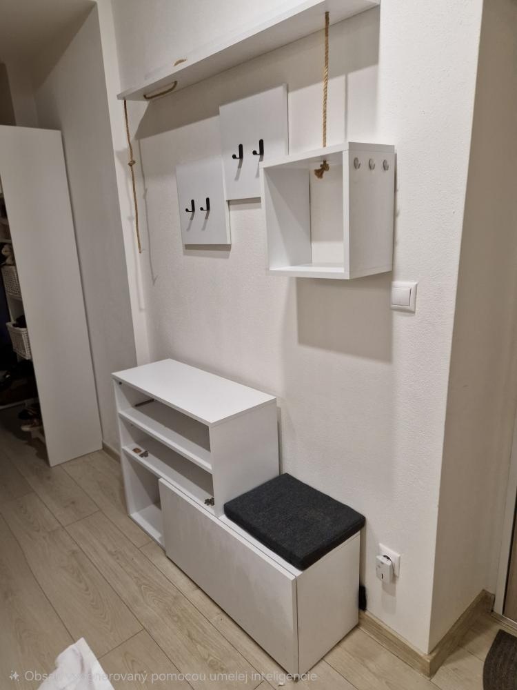 Skrinky do chodby - 2
