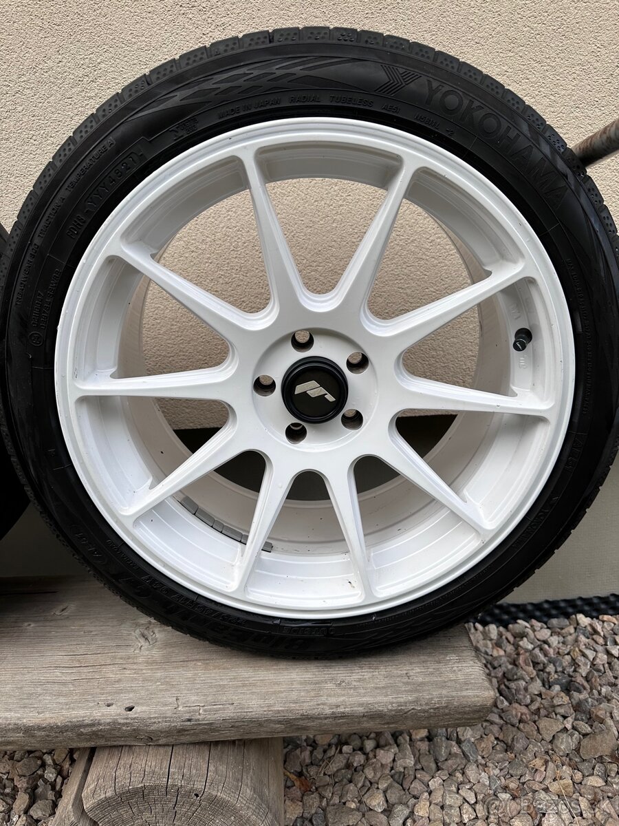 JR 11 R17 5x100 - 2