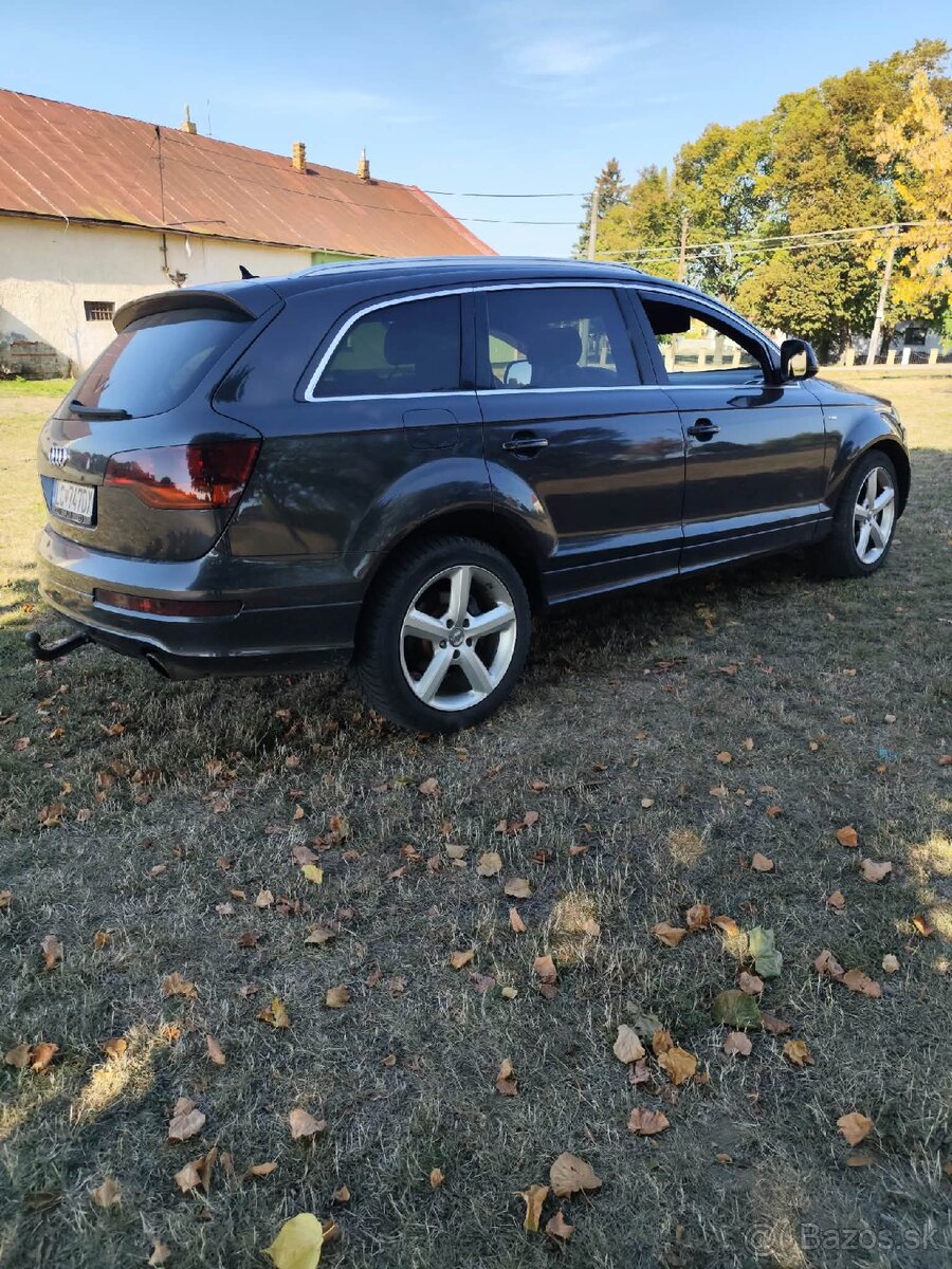 Audi Q7 - 2