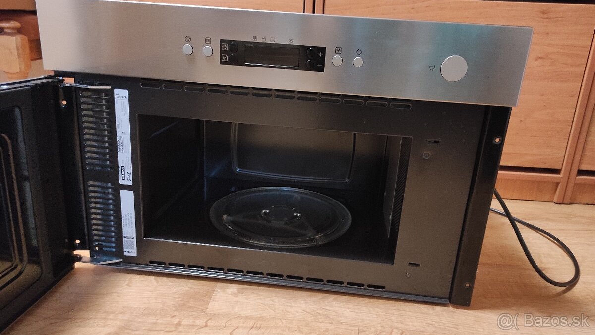 Vstavaná mikrovlnná rúra nerezova - 2