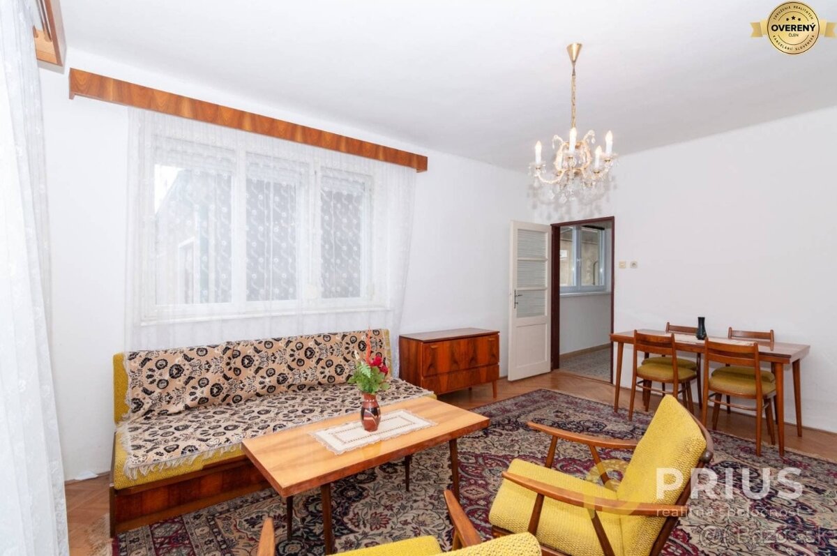 PREDAJ 4 iz RODINNÝ DOM S GARÁŽOU ČULENOVA HC - 2