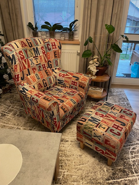 Kreslo ušiak CLIP s taburetkou - 2