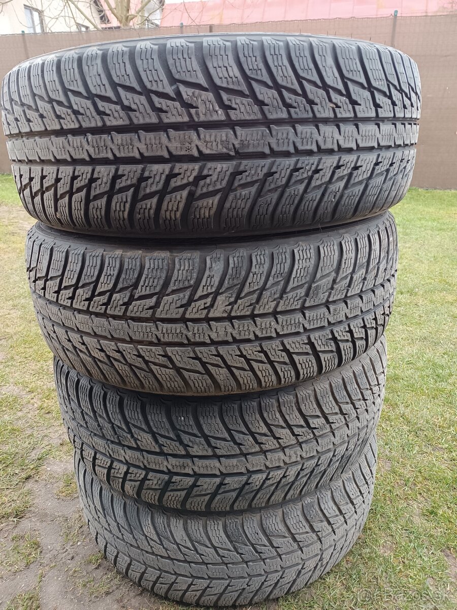 Zimné pneumatiky 225/60r17 - 2