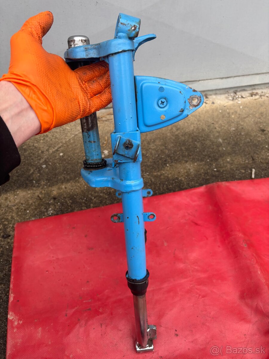 Jawa stella 134 predná vidlica - 2