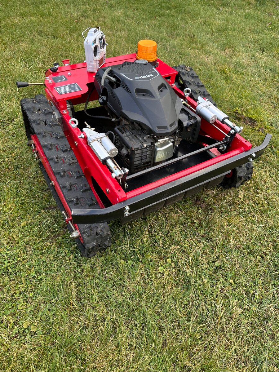 Svahová kosačka - 2