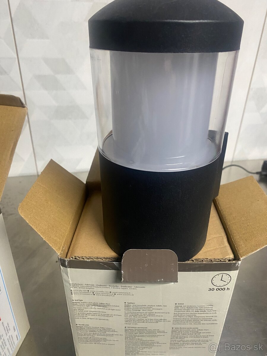 Vonkajšie svetlo - 2