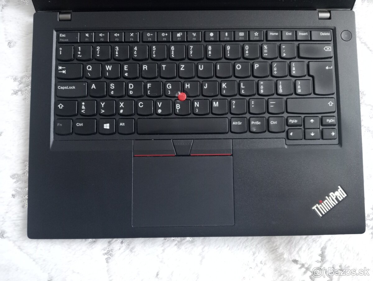 predám Lenovo Thinkpad A475 , AMD PRO A-12 , 8gb ram , Win 7 - 2