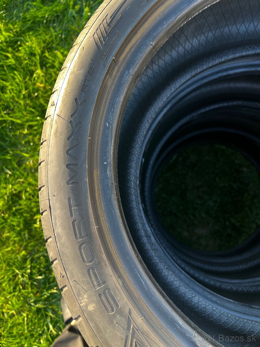 225/45R17 Dunlop Sportmax - 2