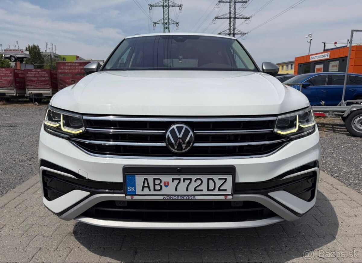 Volkswagen Tiguan - 2