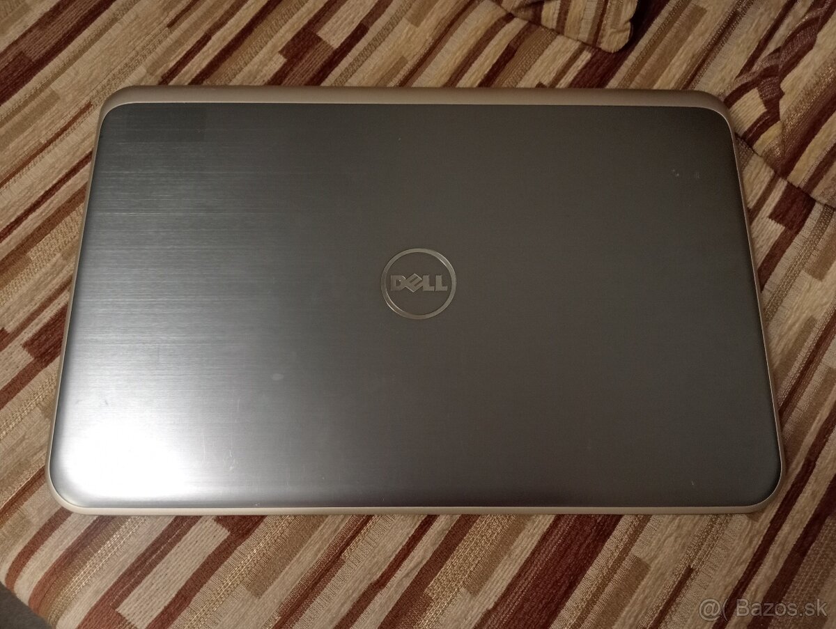predám nefunkčný notebook Dell Inspiron 17R 5721. - 2