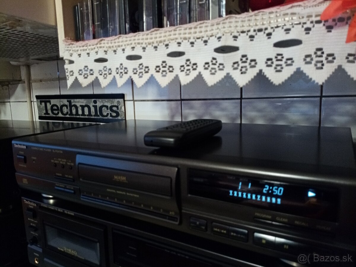 Technics CD Player - 2