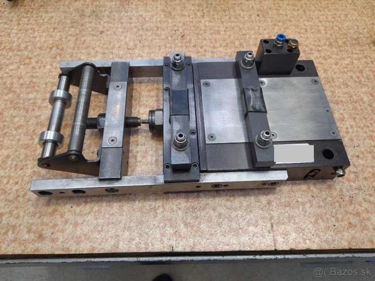 Podavač PA Industries FX 6P; DX 4P; CX 3P (7612) - 2