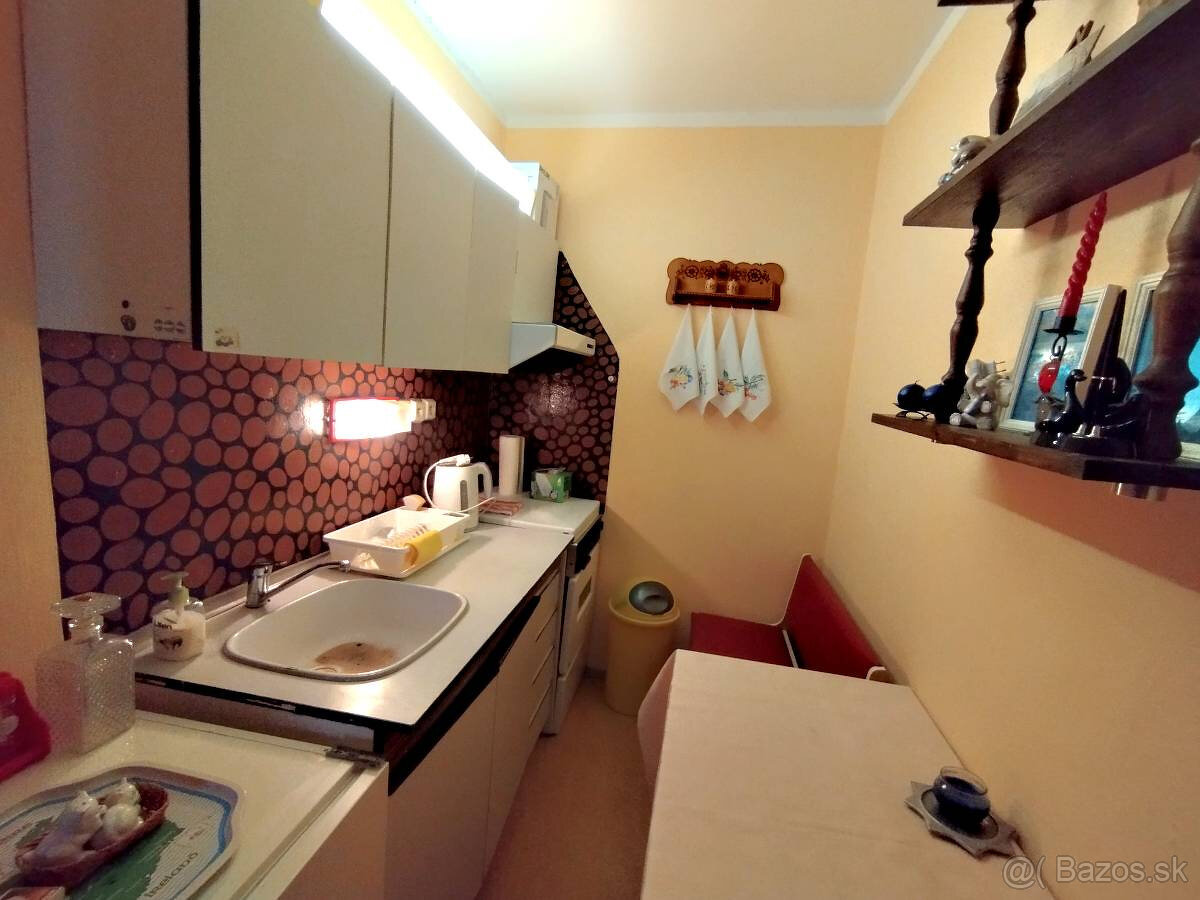 Bytové zariadenie na predaj - 2