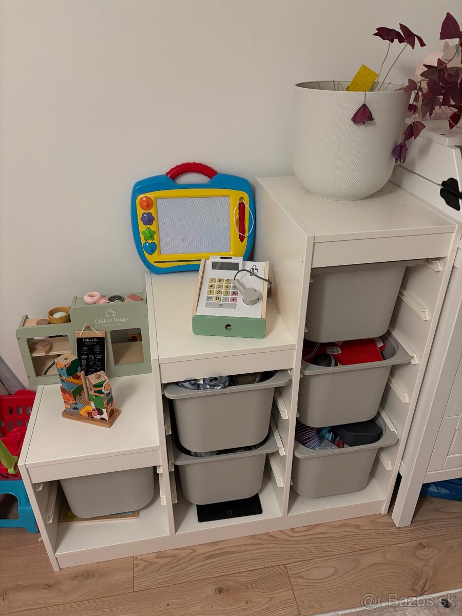 Úložný diel s krabicami - 2