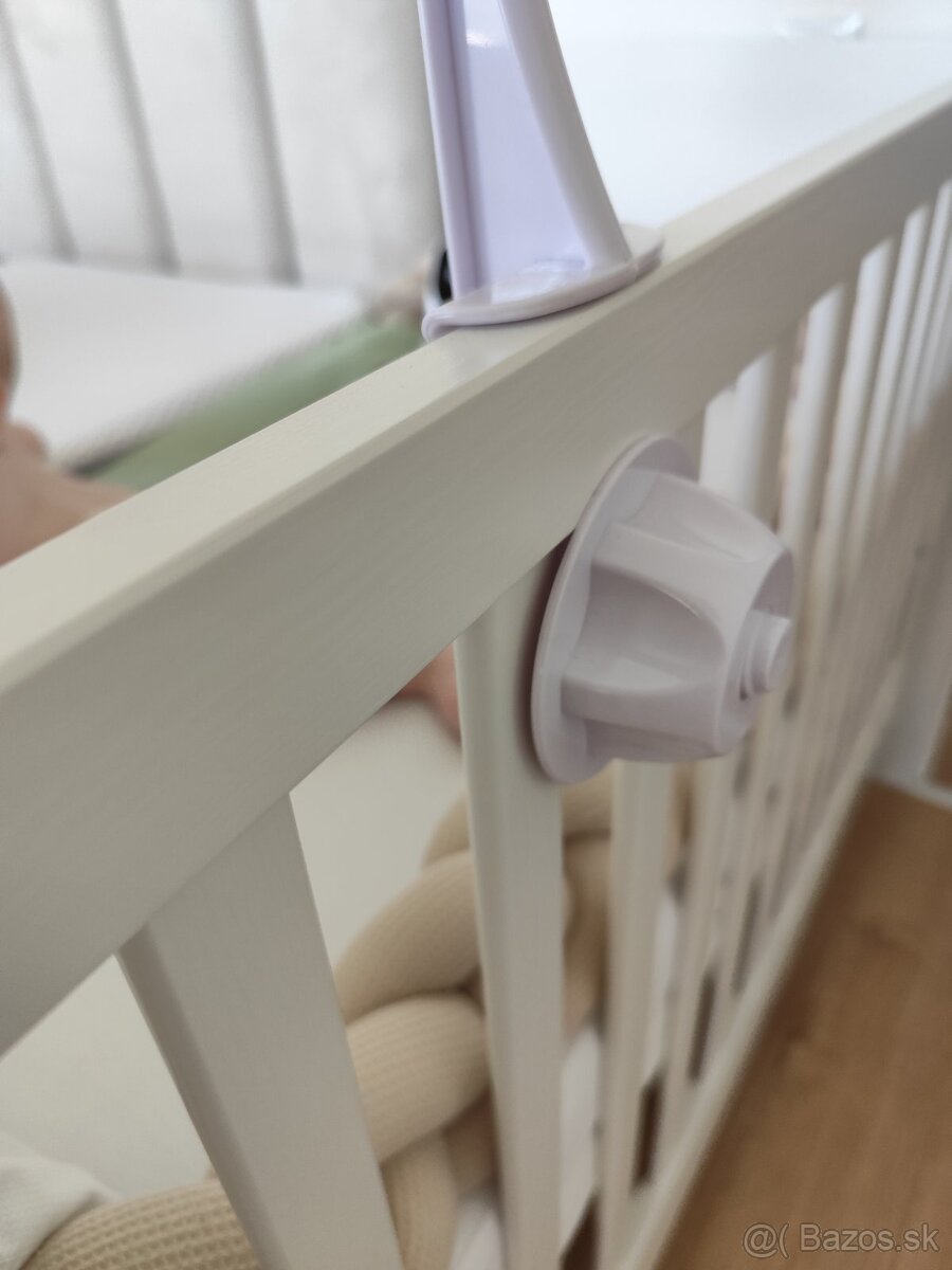 Kolotoč nad postieľku - 2