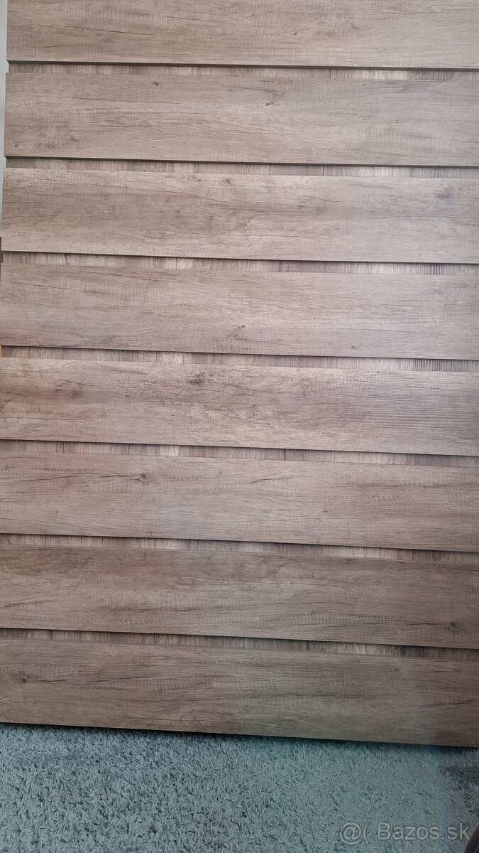 Šatnikova skriňa - 2