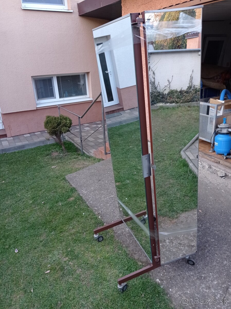 Predam trojite zrkadlo - 2