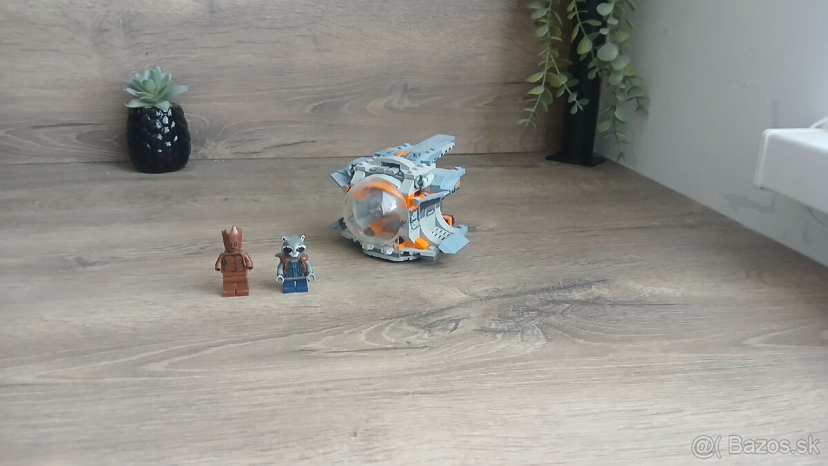 Lego Avengers 76102 - 2