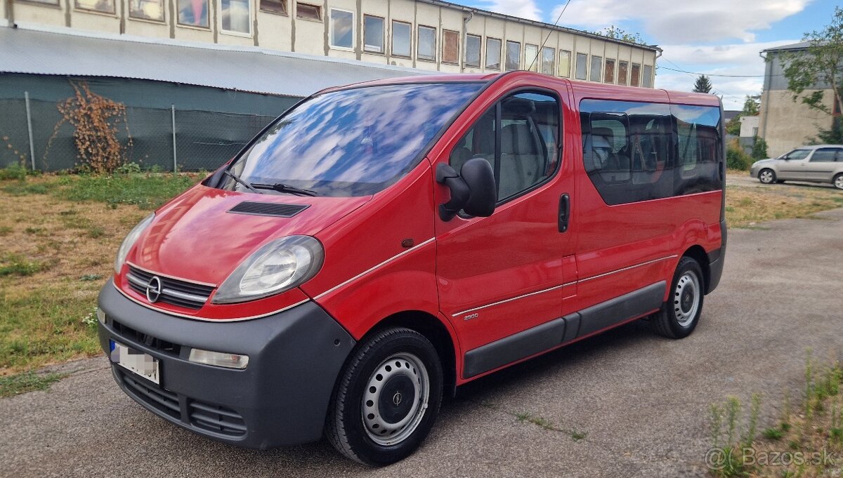 Opel Vivaro 1.9 CDTI 9 MIEST - 2